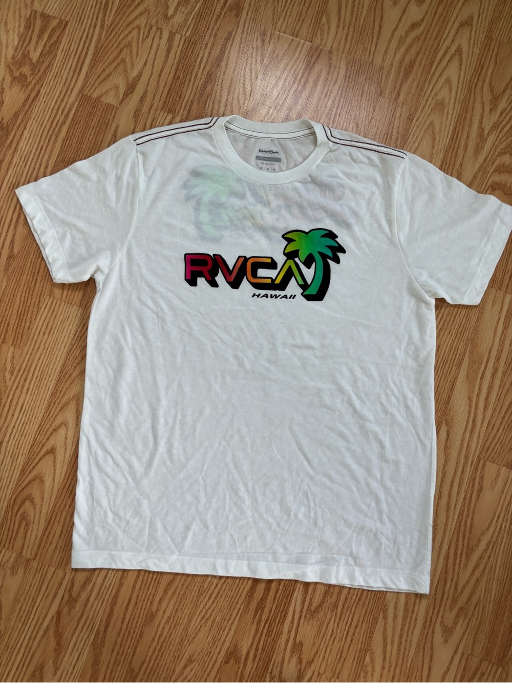 RVCA White Graphic Palm Logo T-Shirt Hawaii size medium nwot